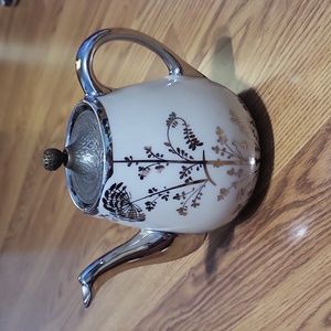 Vintage Fraunfelter cream silver China brewing teapot with bobber lid 2 piece